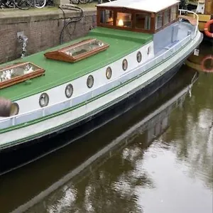 Botel Luxury Historic Boat, Amsterdam